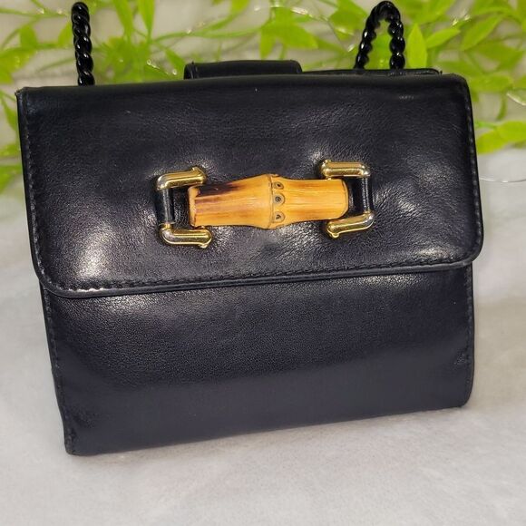 Authentic Gucci Black Lambskin Leather & Bamboo Compact Wallet - Picture 3 of 17